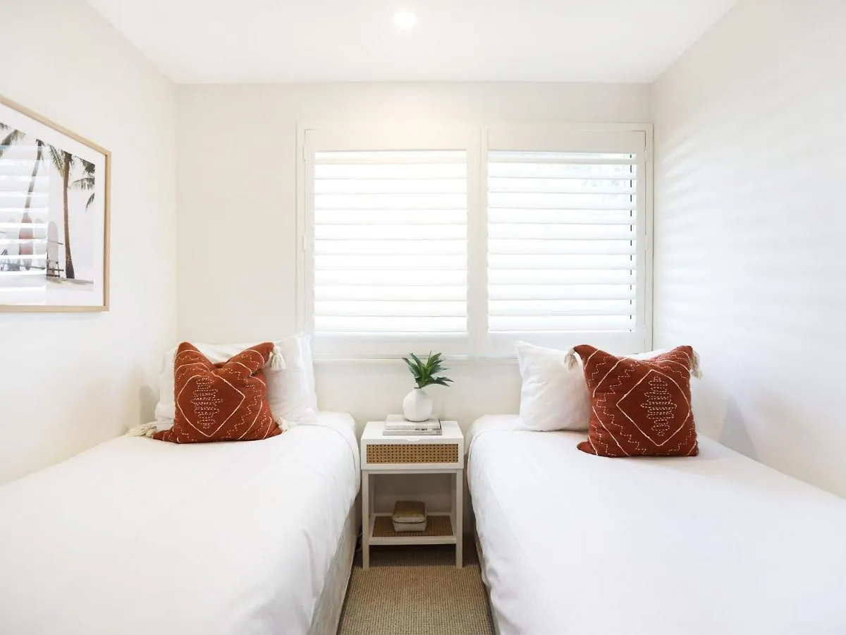 Karinya - 3 Bedroom Home Steps From Clarkes Beach Byron Bay